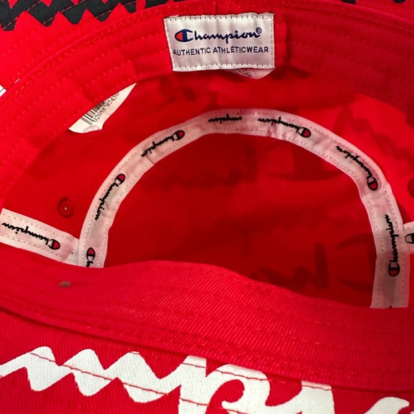 CHAMPION Red Bucket Hat Small Medium BNWT - Picture 4 of 5